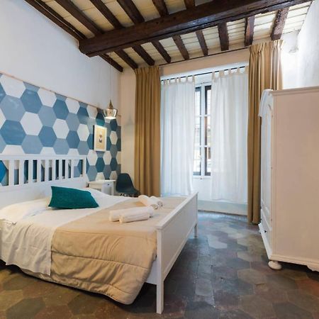 F4 - Santa Croce One Bedroom Flat 2 To 4 Guests Florencja Zewnętrze zdjęcie