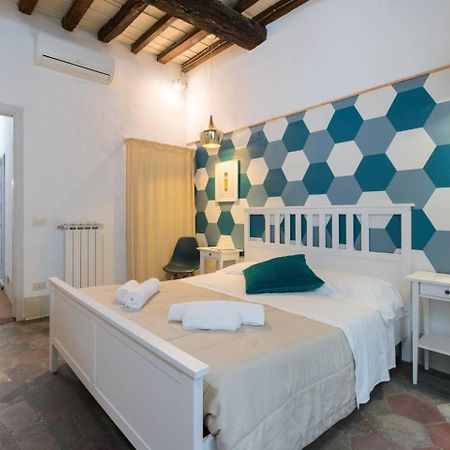 F4 - Santa Croce One Bedroom Flat 2 To 4 Guests Florencja Zewnętrze zdjęcie